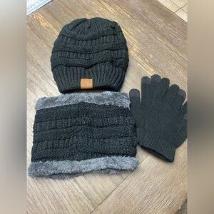 Senker Fashion Winter Beanie Hat Scarf and Touchscreen Gloves Set for Men